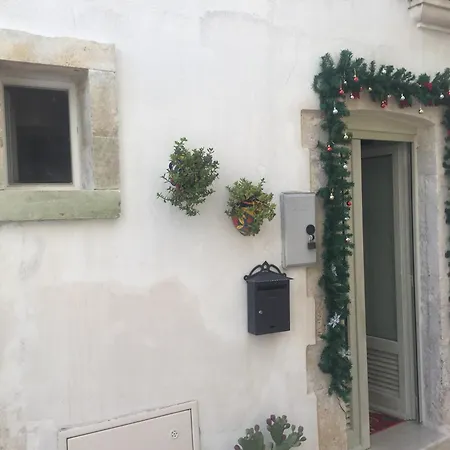 La Casetta Di Greta לינה וארוחת בוקר